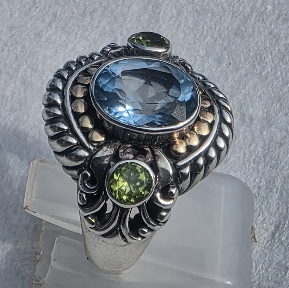 Estate Robert Manse Bali Designer Signed Genuine Blue Topaz And Peridot Ring - Picture 4 of 9